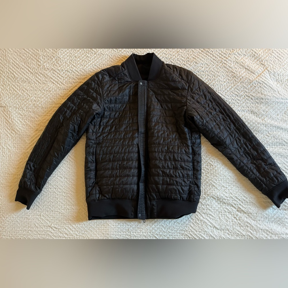 Lululemon Intermission Bomber Black Size S